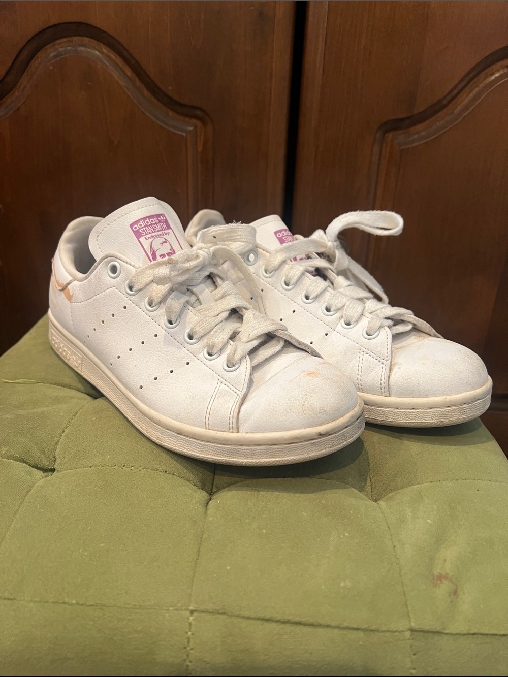 adidas Women’s White Sneakers with Pink Heel and Tongue Labels